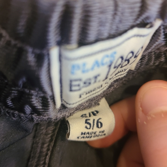 Boys Shorts - Picture 3 of 3